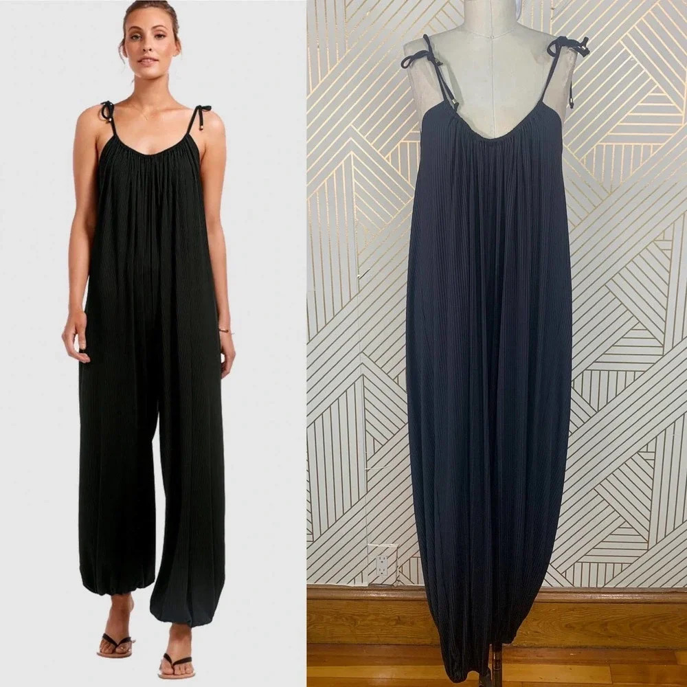 Vitamin A Balloon Rib Jumpsuit Black Pleated Tie Strap Size Small